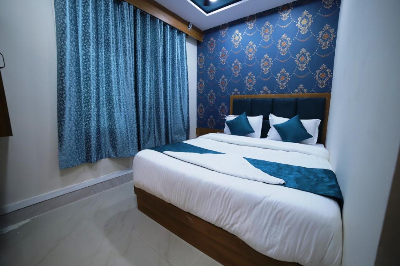 Hotel Surya Villa Ahmedabad Extérieur photo