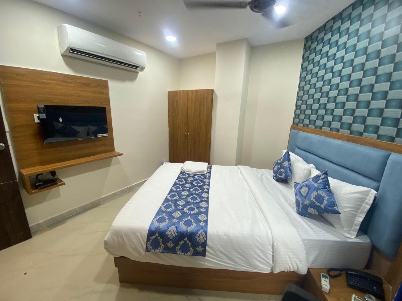 Hotel Surya Villa Ahmedabad Extérieur photo