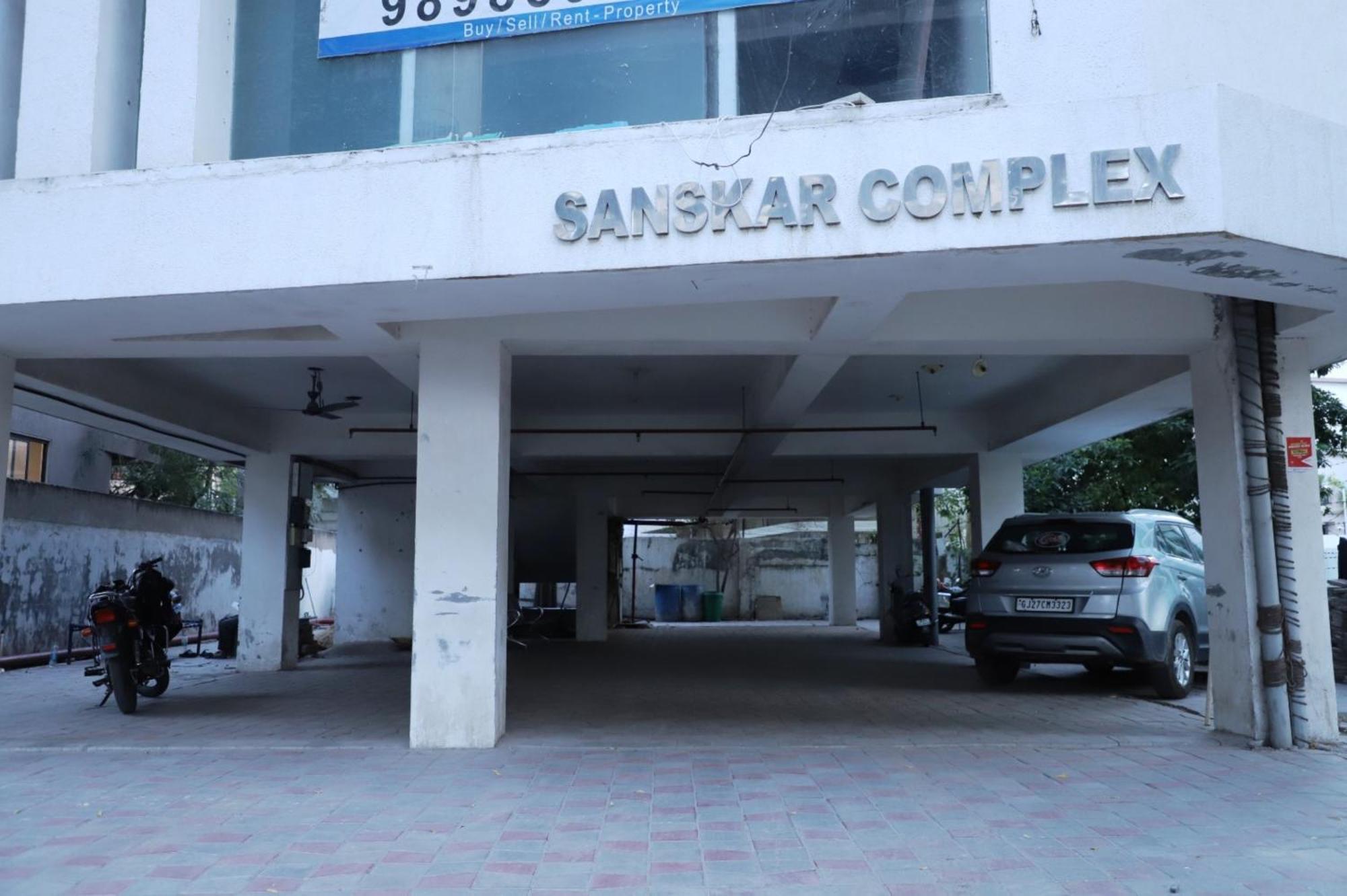 Hotel Surya Villa Ahmedabad Extérieur photo