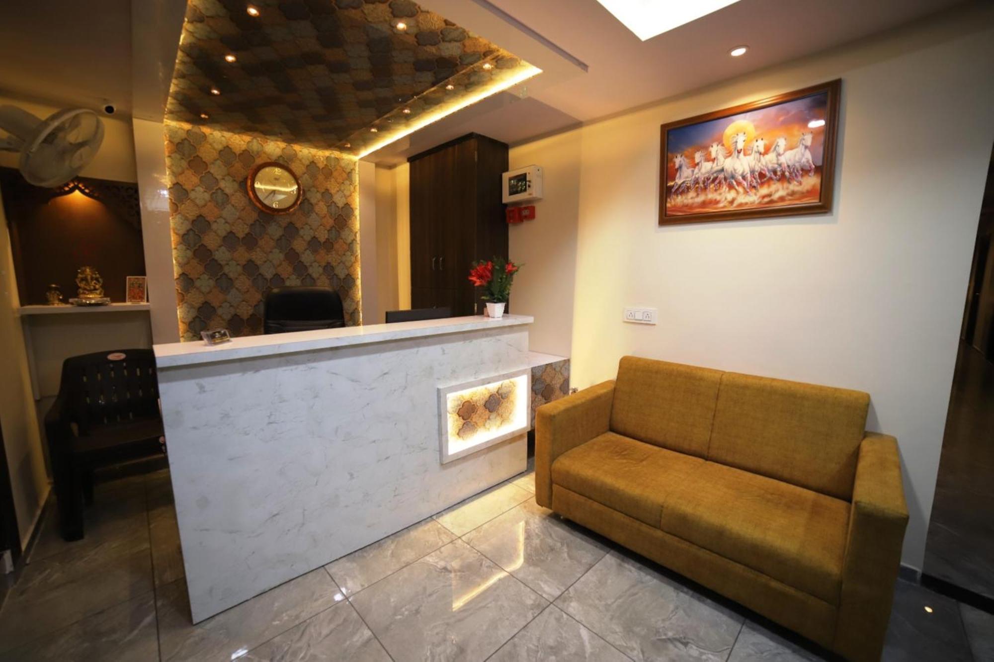 Hotel Surya Villa Ahmedabad Extérieur photo